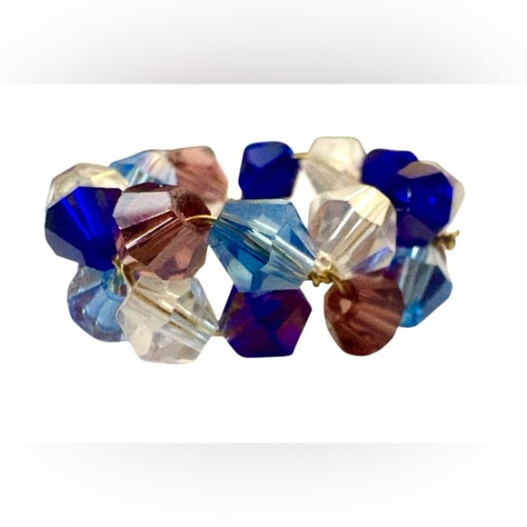 Peachy Keen Things Jewelry - Austrian Crystal Hand Wired Ring Size 7-8